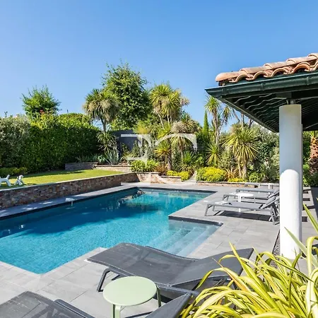 Promo - Easy Cles- Amazing Heated Pool Ac Villa
